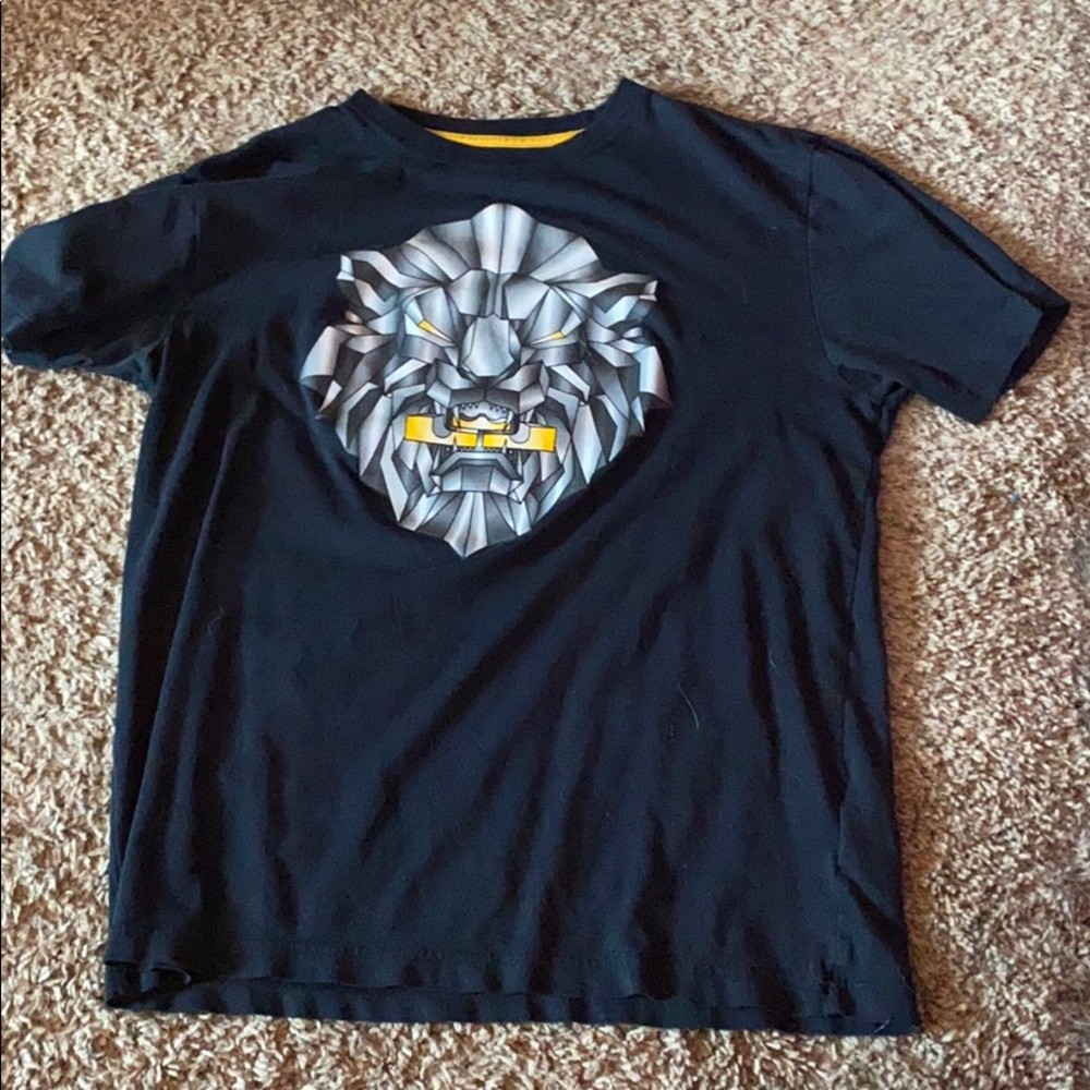 Black Nike King Lebron James Shirt